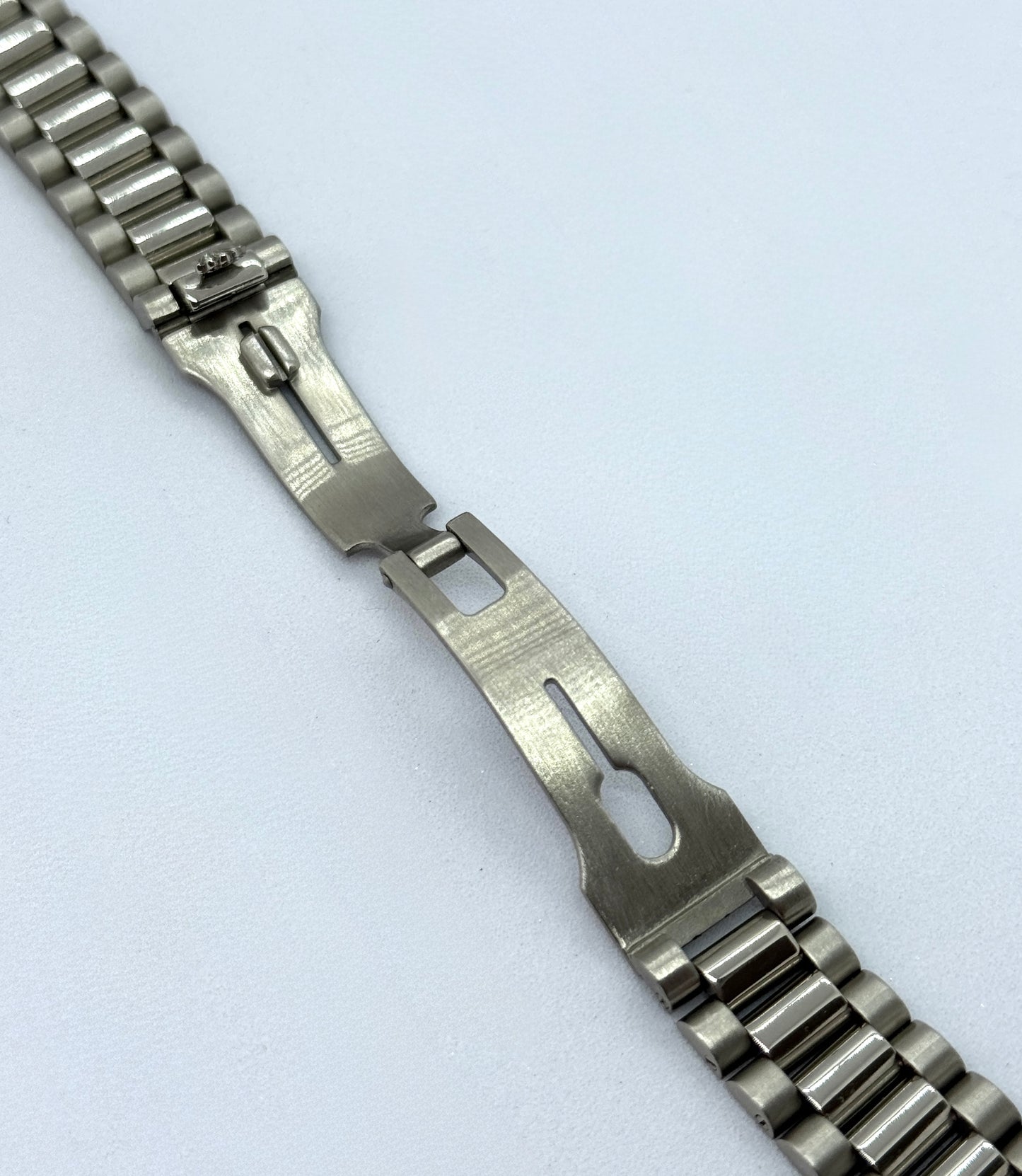 Silver replacement clasp for Presidential rolex day date 36mm strap