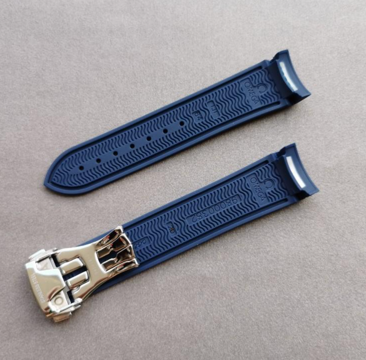 20MM 22mm Blue Omega Speedmaster & Seamaster Silicone Rubber Band/Strap With Omega Deployment Clasp