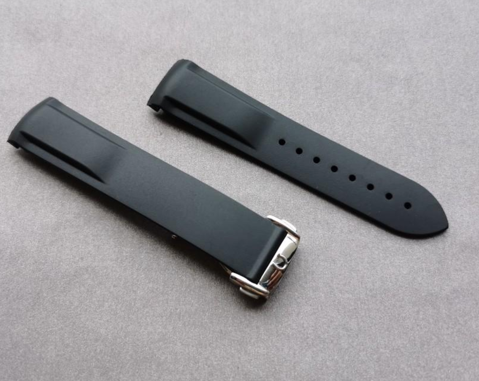 20mm/22mm Black Silicone Rubber Band for Speedmaster and Omega Aqua Terra Strap
