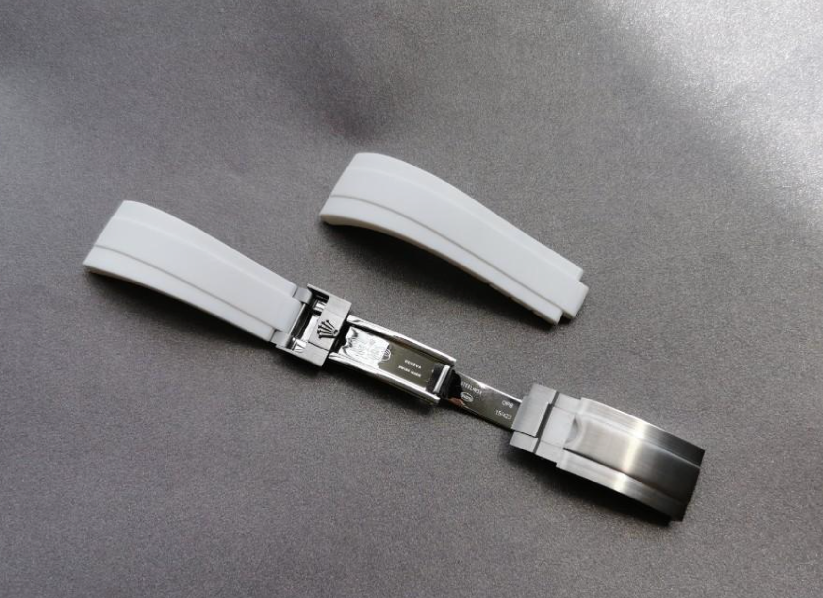 Rolex Datejust White Rubber Band, Strap replacement