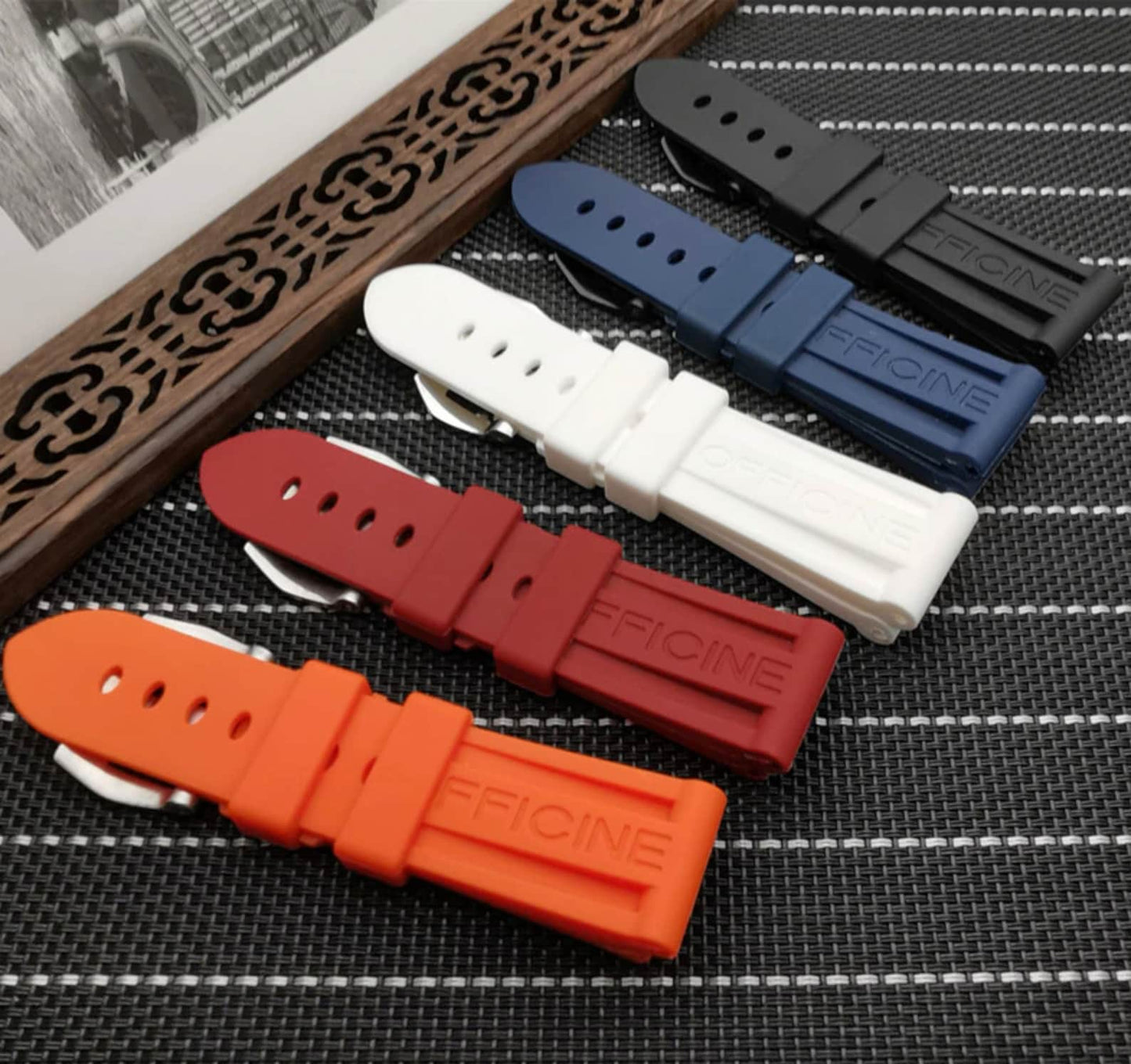 24MM Panerai Officine Rubber Watch Band Strap Bracelet with Buckle Diver Strap For 24mm Watch Replacement Band With Buckle Clasp